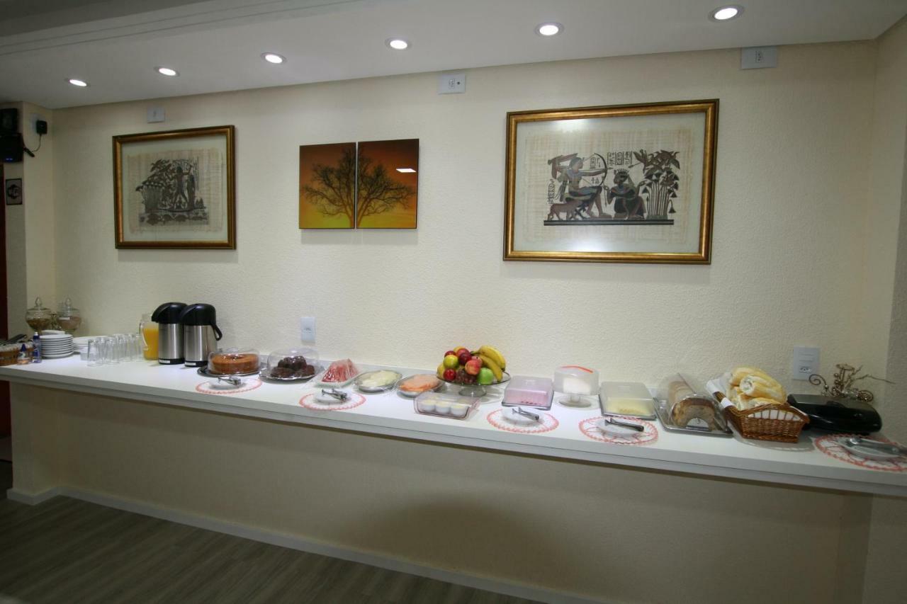 Lua Cheia Inn *